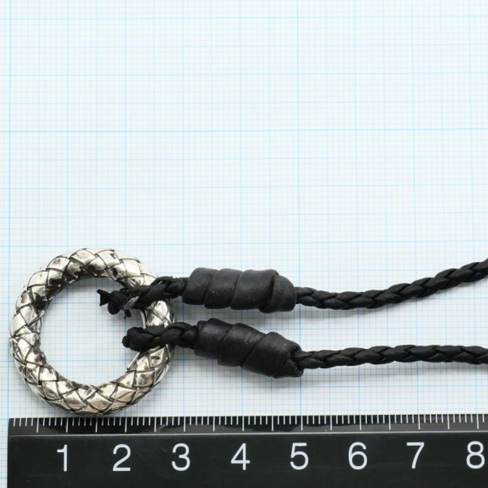 Bottega Veneta Intrecciato Circle Silver Leather Necklace Total weight approx... - Picture 5 of 9